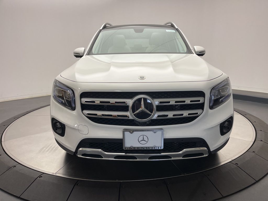 Thumbnail: 2023 Mercedes-Benz GLB - 2