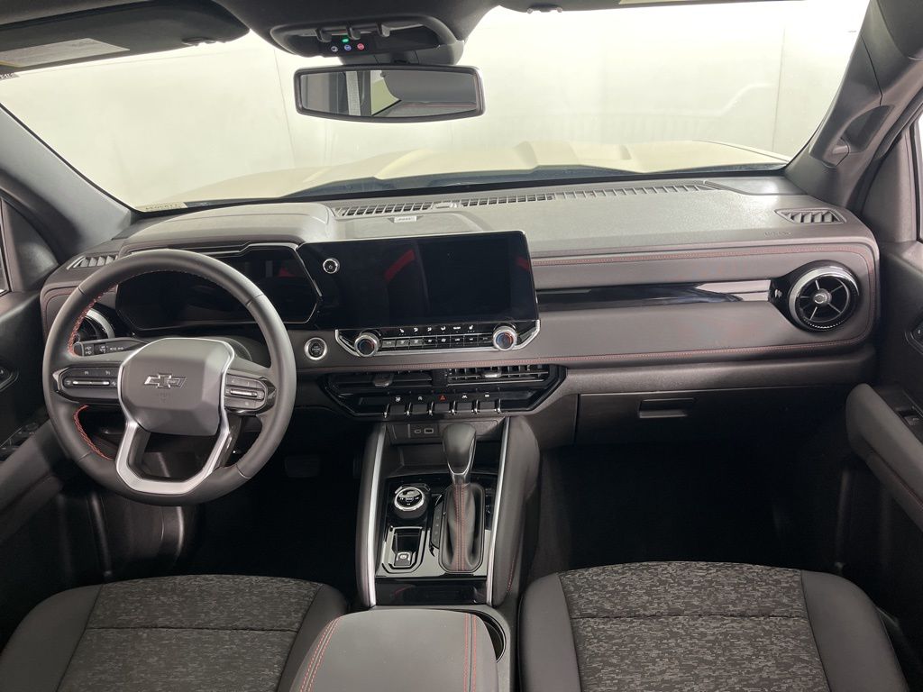 Thumbnail: 2024 Chevrolet Colorado - 16