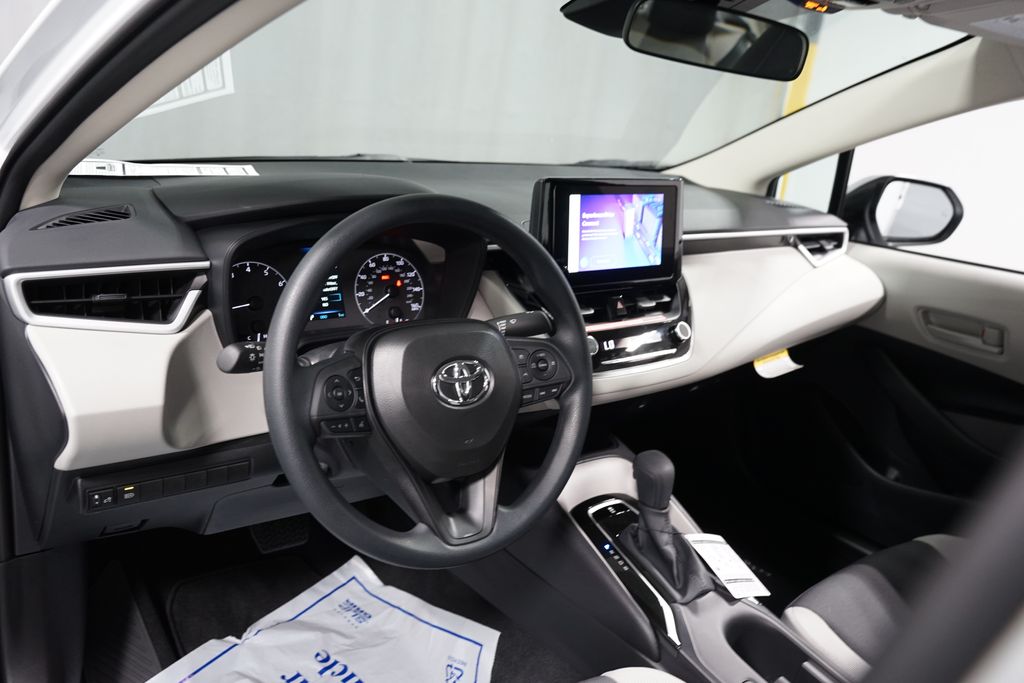 Thumbnail: 2025 Toyota Corolla - 11