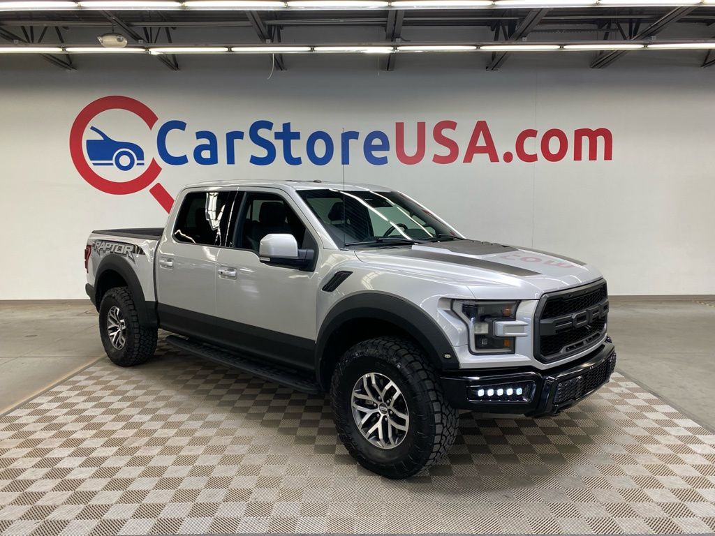 2018 Ford F-150 Raptor SuperCrew 4WD