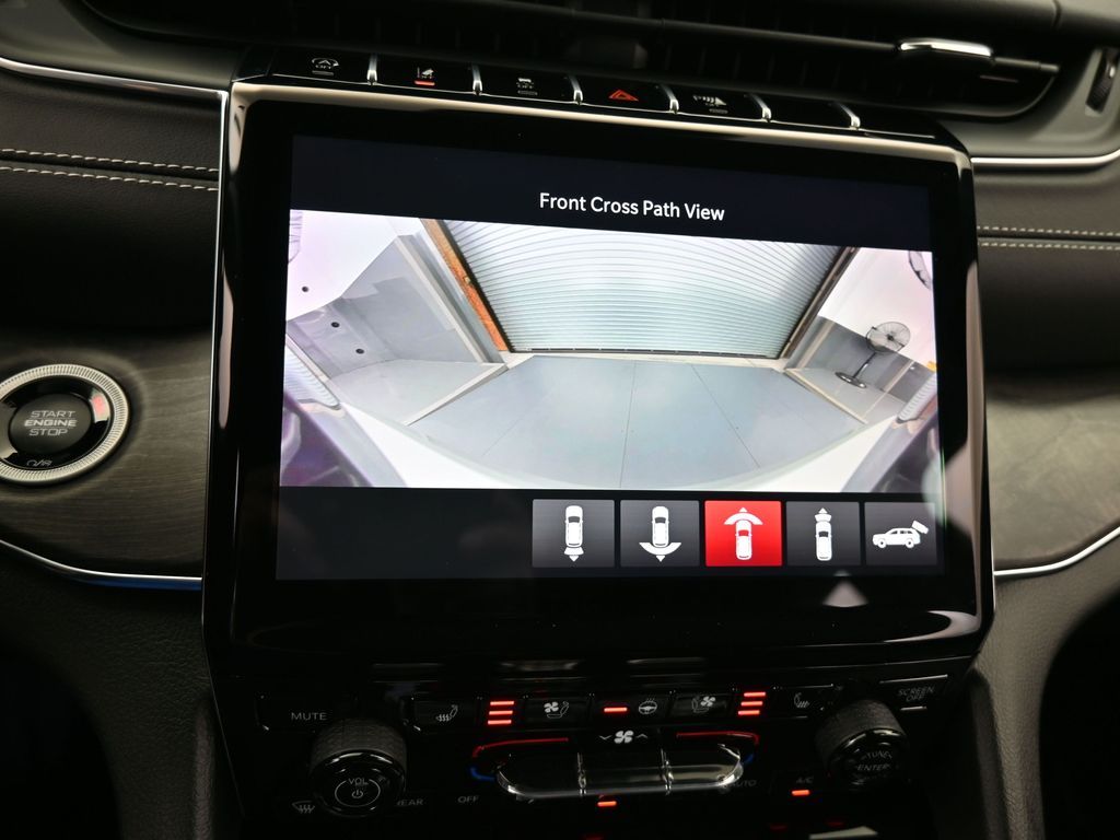 Used 2024 Silver Zynith Jeep Overland image 25