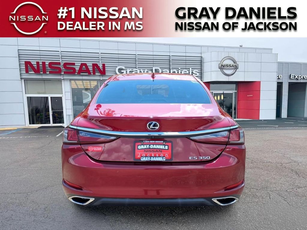 Used 2020 Lexus ES Sedan