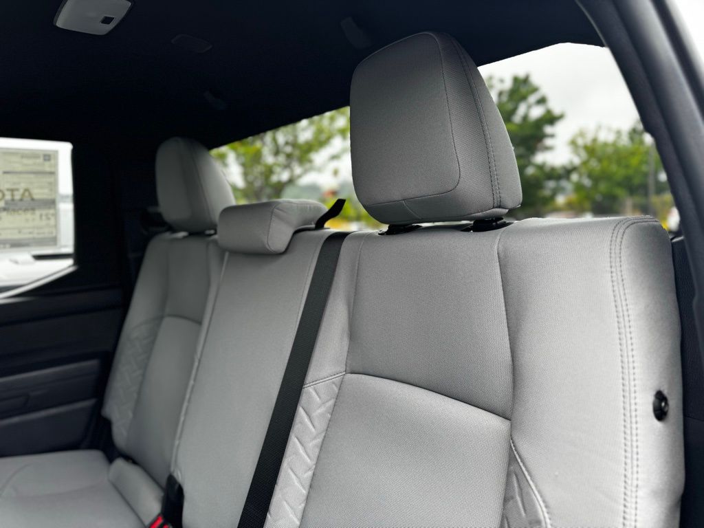 2025 Toyota Tacoma SR5 Double Cab photo 17