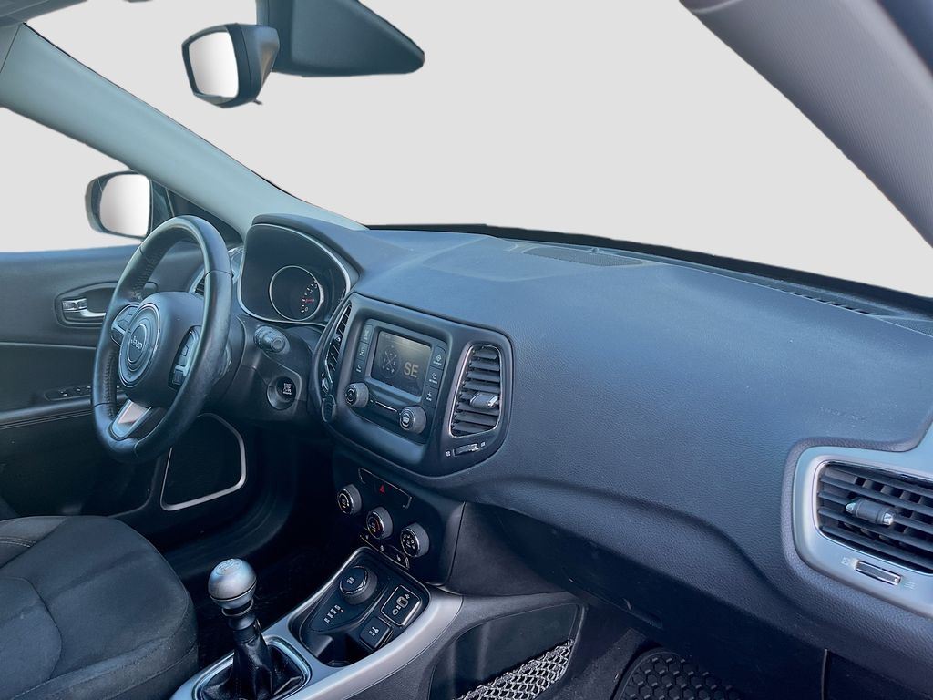 Used 2018 Red Jeep Sport image 28