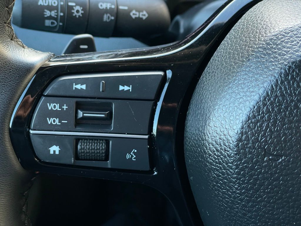 Thumbnail: 2024 Honda Pilot - 15