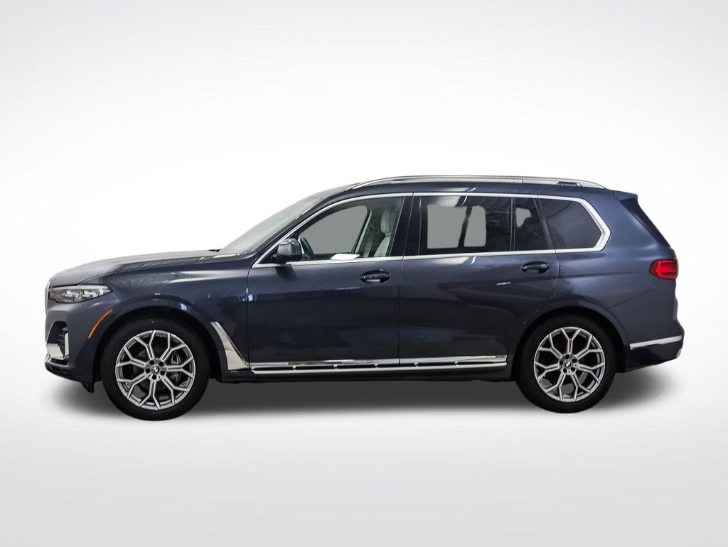 Thumbnail: 2022 BMW X7 - 2
