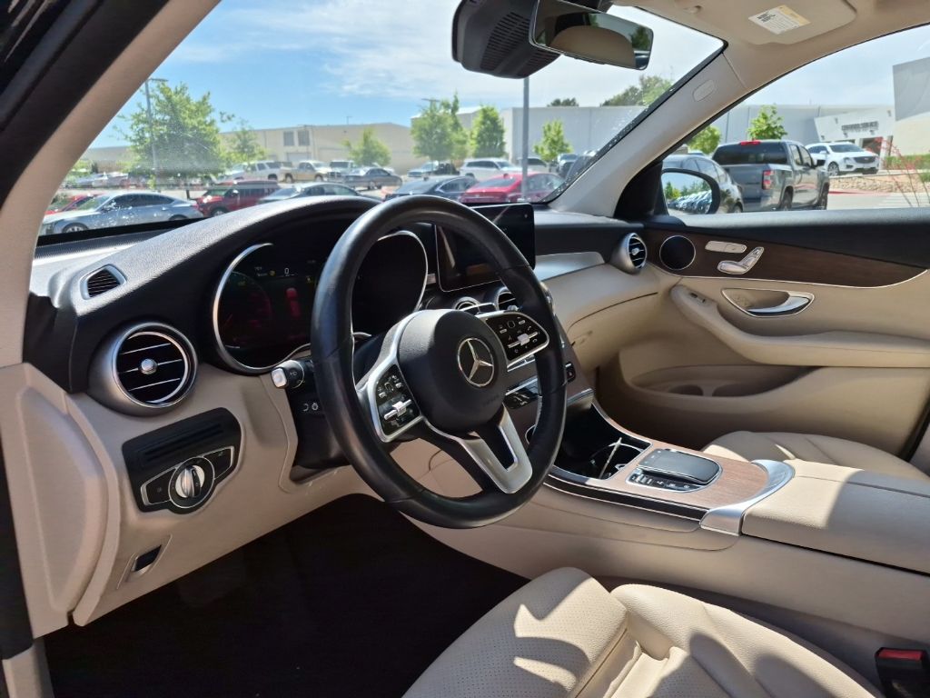 Used Car 2022 Mercedes-benz Glc  Glc 300 For Sale Under $35,000 In Austin, Texas