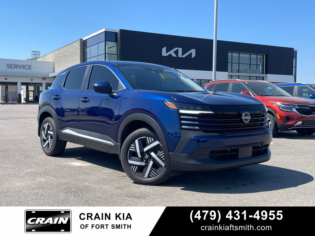 2025 Nissan Kicks SV FWD