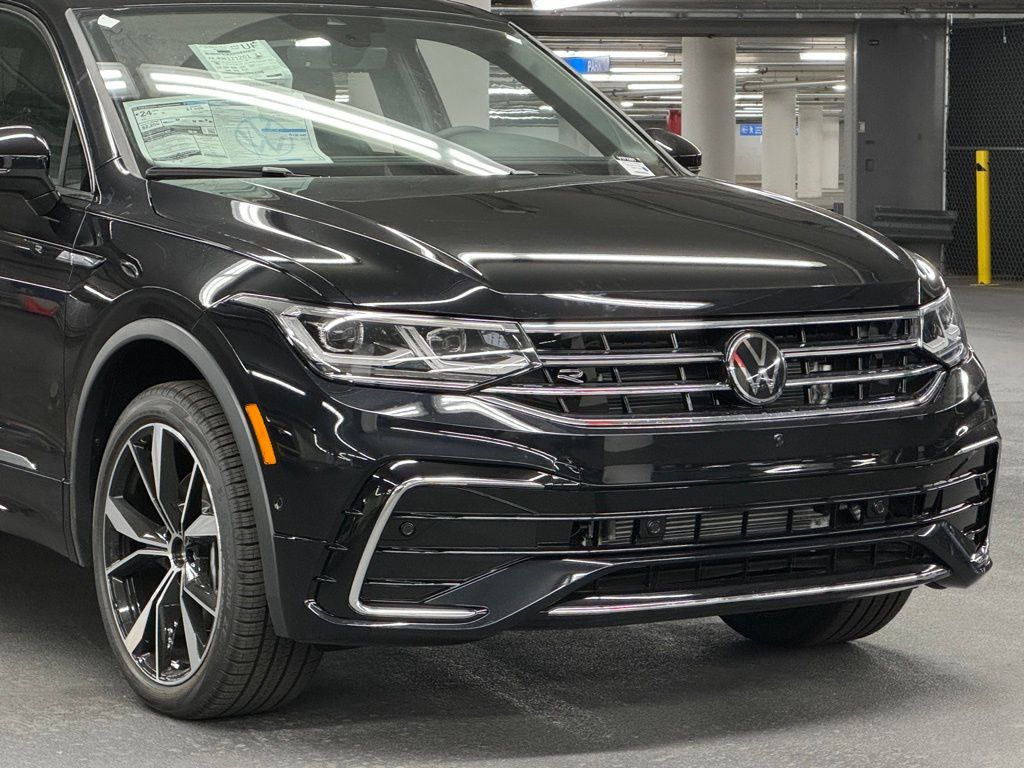 2024 Volkswagen Tiguan 2.0T SEL R-Line 37