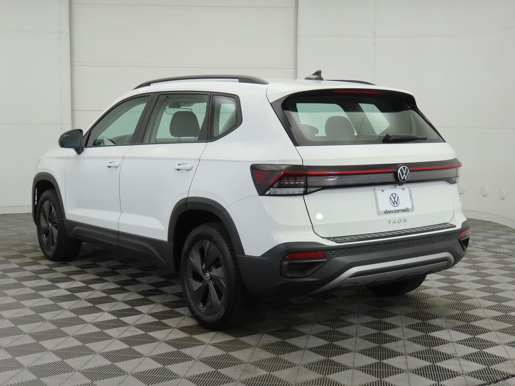 Thumbnail: 2025 Volkswagen Taos - 7