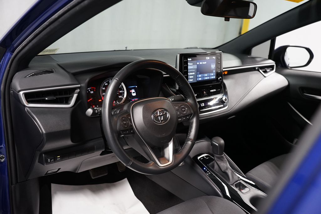 Thumbnail: 2021 Toyota Corolla - 11