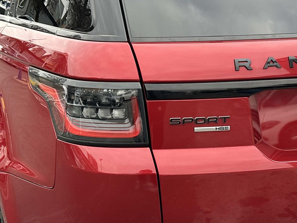 Thumbnail: 2019 Land Rover Range Rover Sport - 10