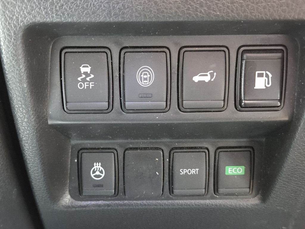 used 2018 Nissan Rogue car, priced at $12,397