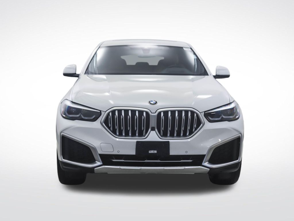 Thumbnail: 2023 BMW X6 - 8