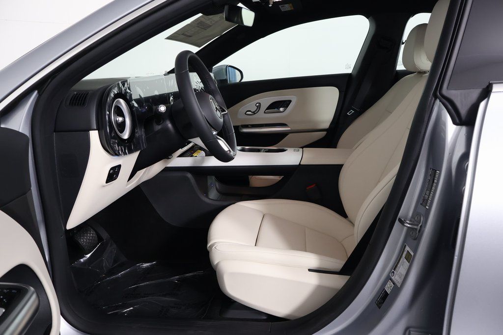 Thumbnail: 2027 Mercedes-Benz CLA - 5