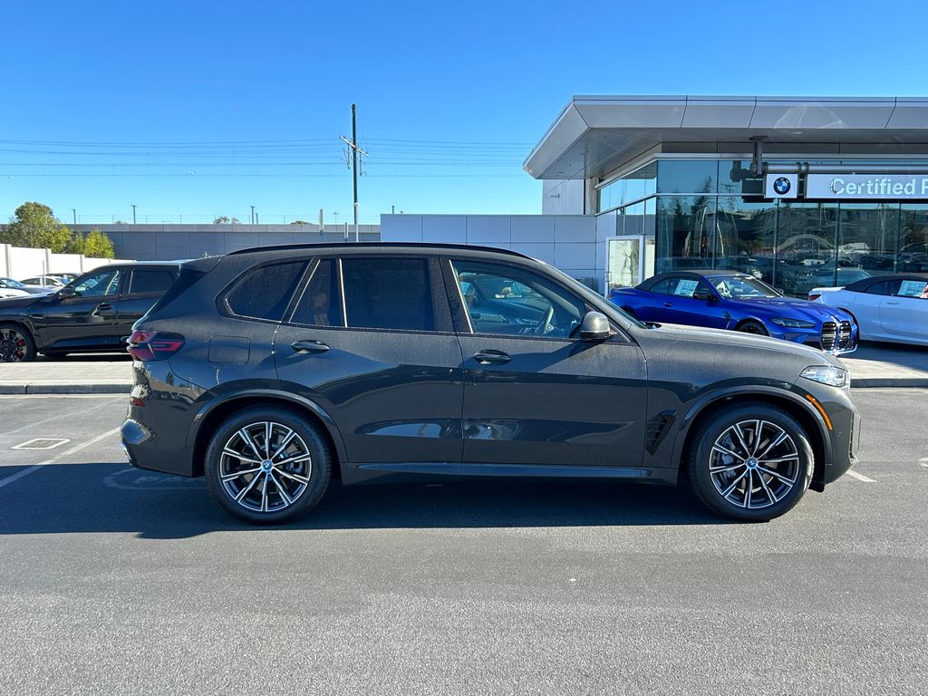 2025 BMW X5 xDrive50e 6