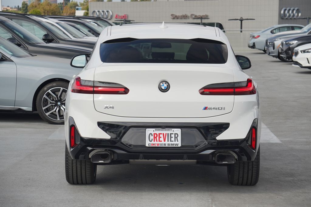 2025 BMW X4 M40i 6