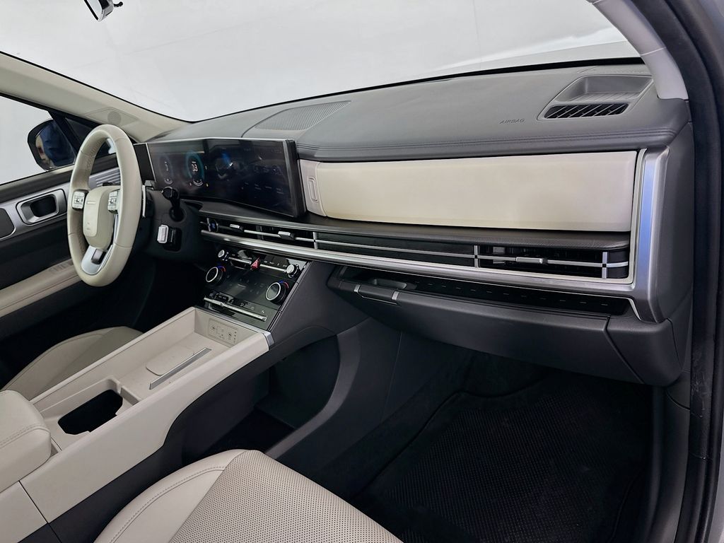 Thumbnail: 2025 Hyundai Santa Fe - 28