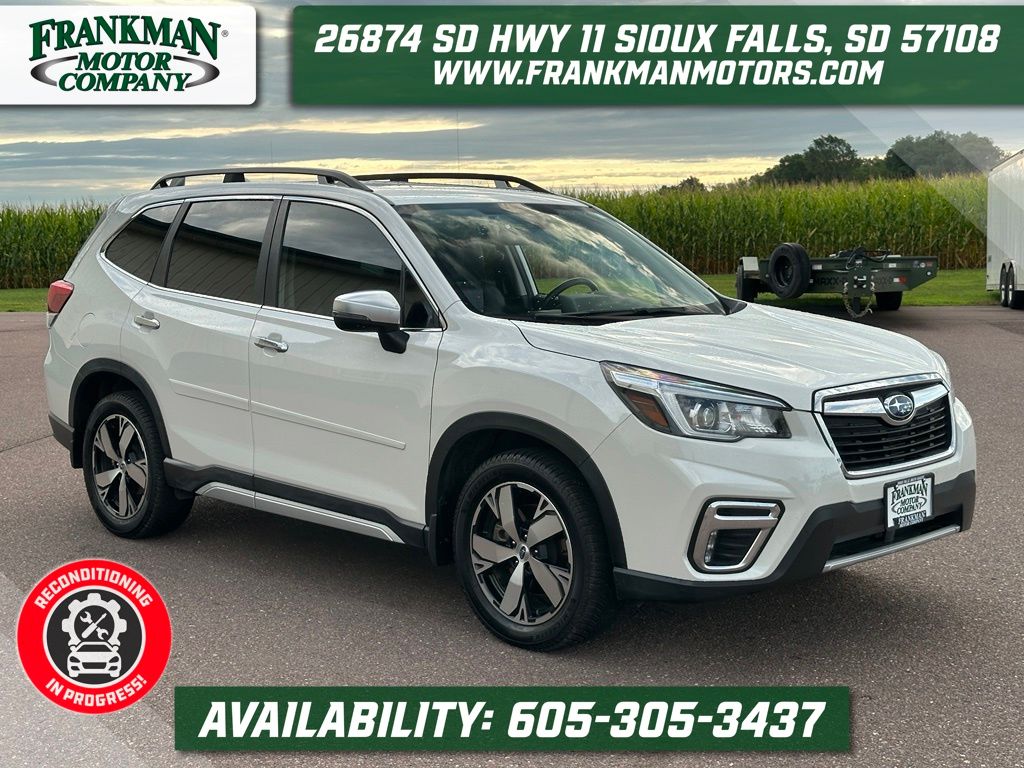 Crystal White Pearl 2019 Subaru Forester SUV / Crossover All-Wheel Drive Continuously Variable Transmission
