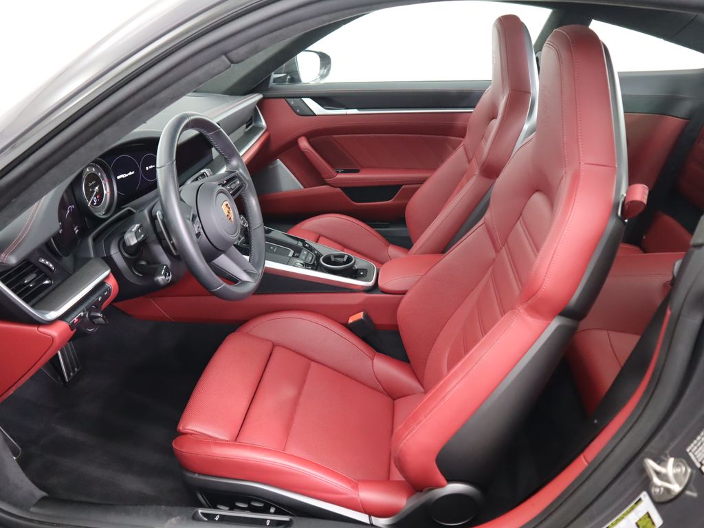 2022 Porsche 911 Turbo 20