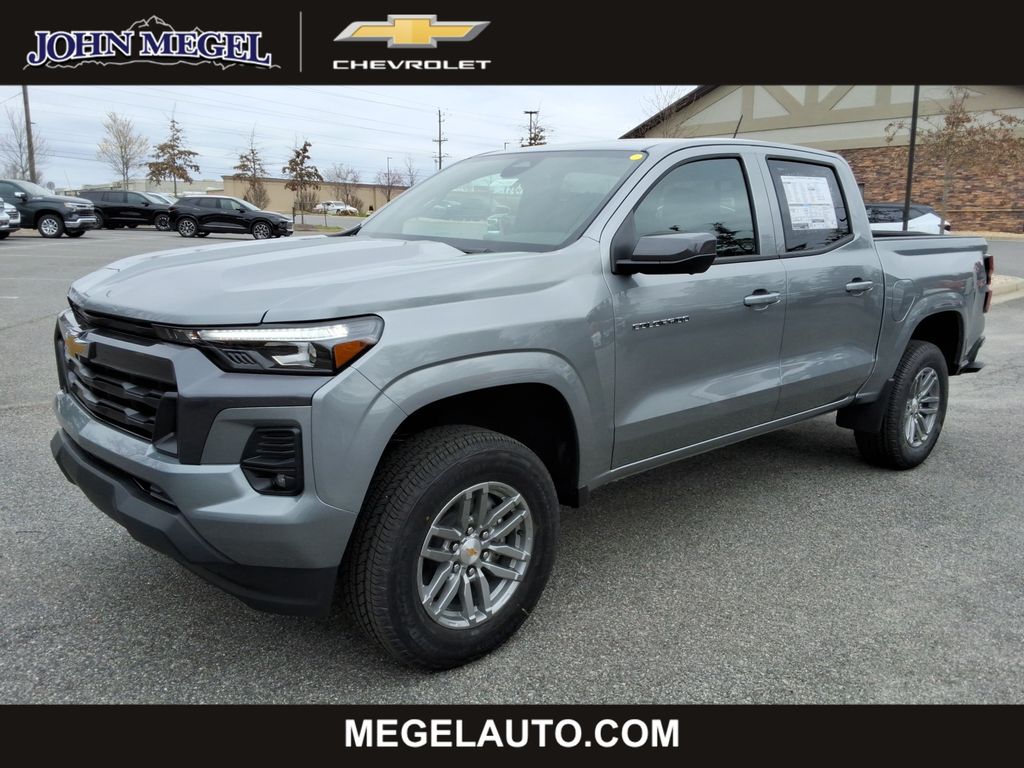 Sterling Gray Metallic 2026 Chevrolet Colorado Pickup Truck Four-Wheel Drive 8-Speed Automatic