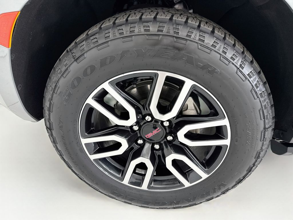 Thumbnail: 2024 GMC Yukon - 30