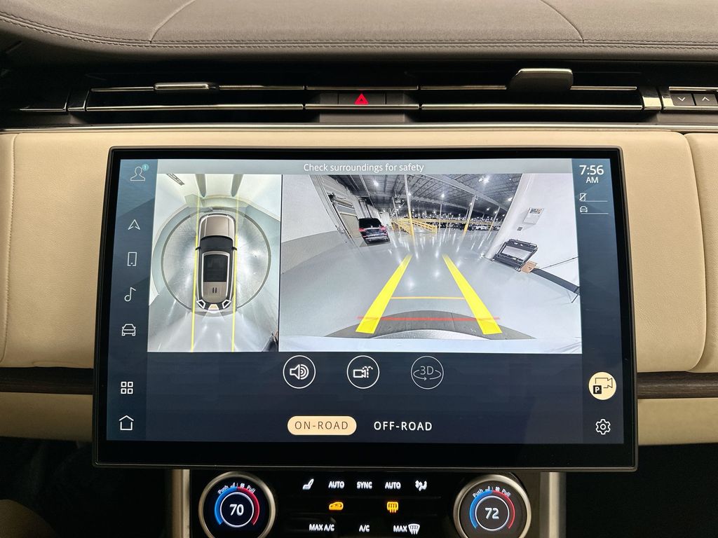 2023 Land Rover Range Rover SE 15