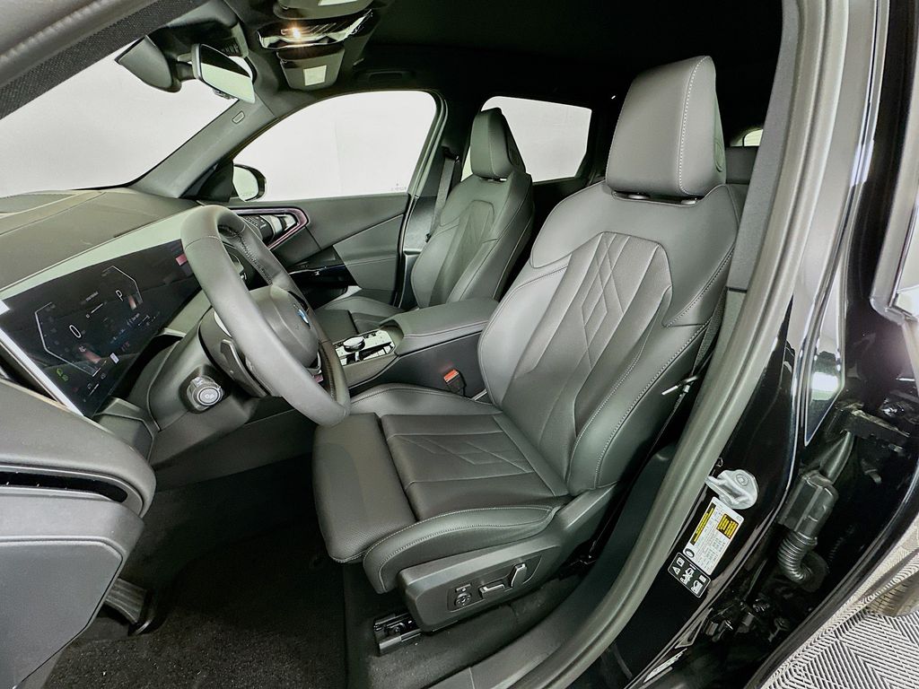 Thumbnail: 2026 BMW X3 - 16