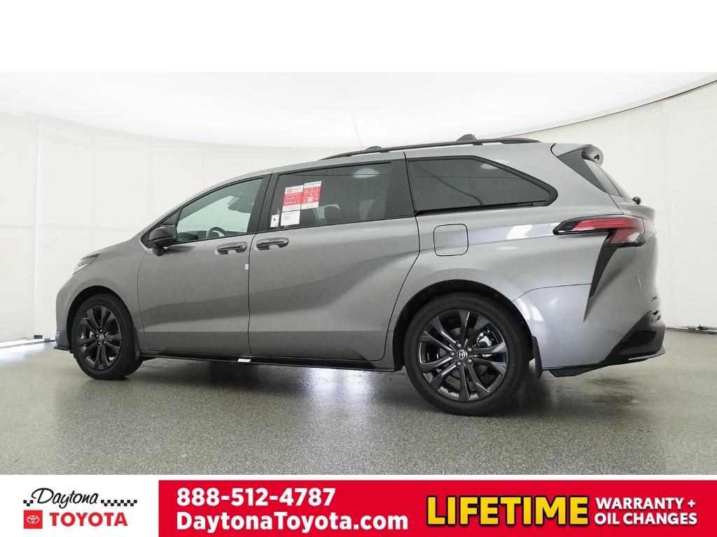 New 2026 Toyota Sienna Van