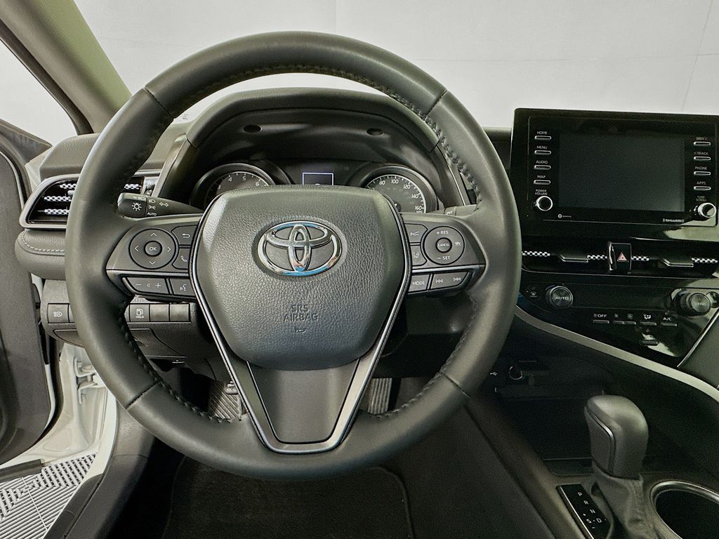 2023 Toyota Camry SE 11