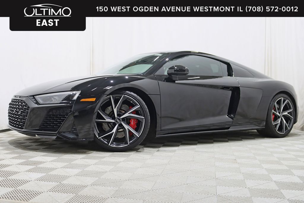 Mythos Black Metallic 2021 Audi R8 Coupe Rear-Wheel Drive 7-Speed Automatic