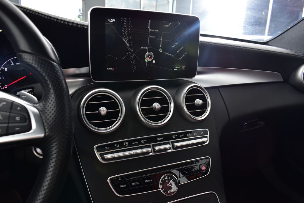 Thumbnail: 2018 Mercedes-Benz C-Class - 20