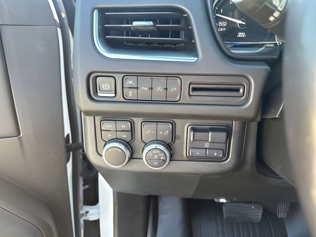Used Car 2021 Gmc Yukon Xl  Slt For Sale Under $50,000 In Austin, Texas