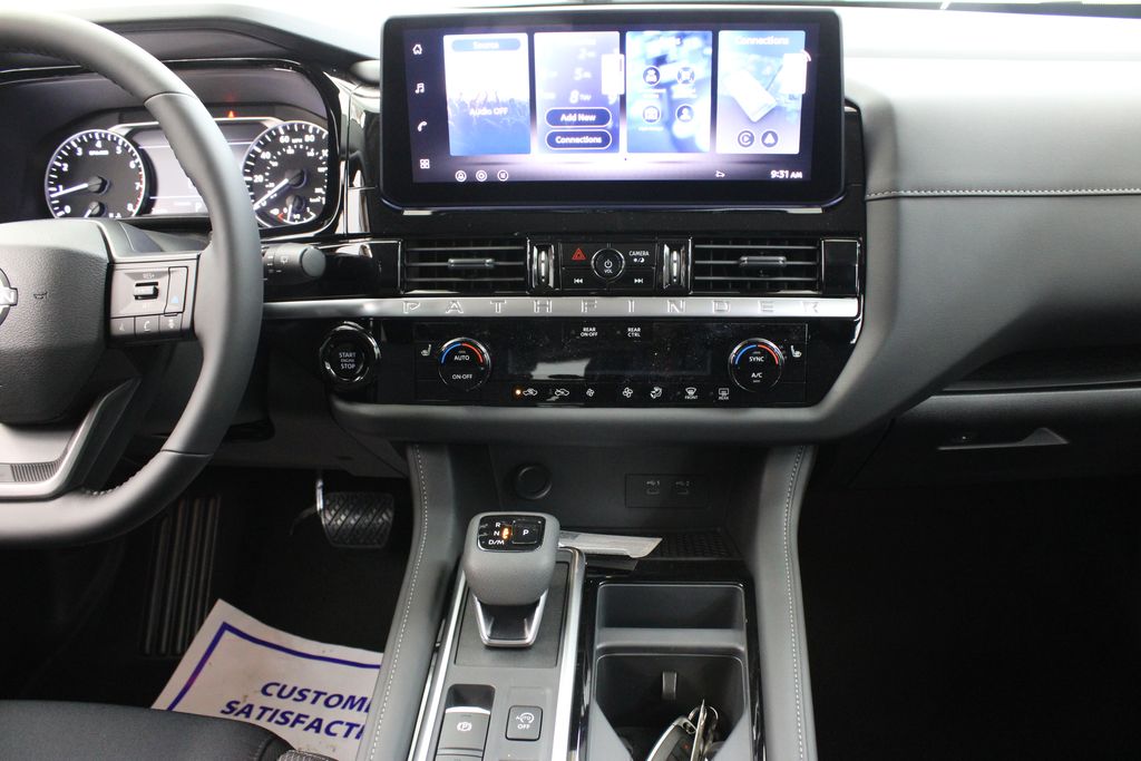 new 2026 Nissan Pathfinder car, priced at $39,010