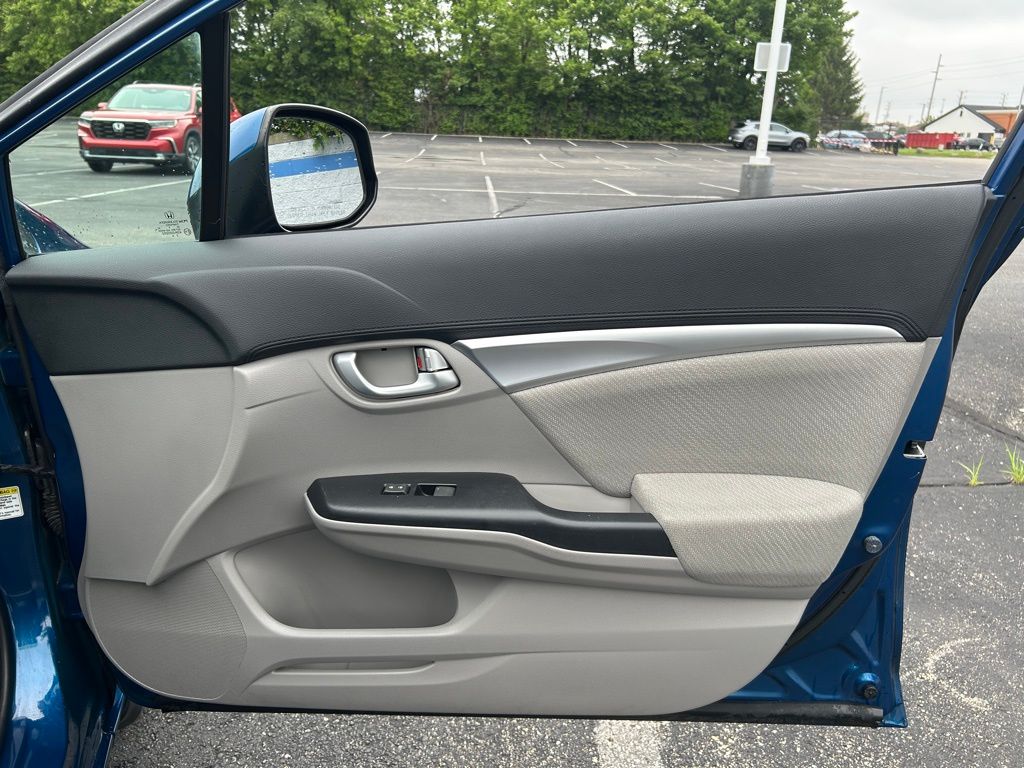 Thumbnail: 2013 Honda Civic - 25
