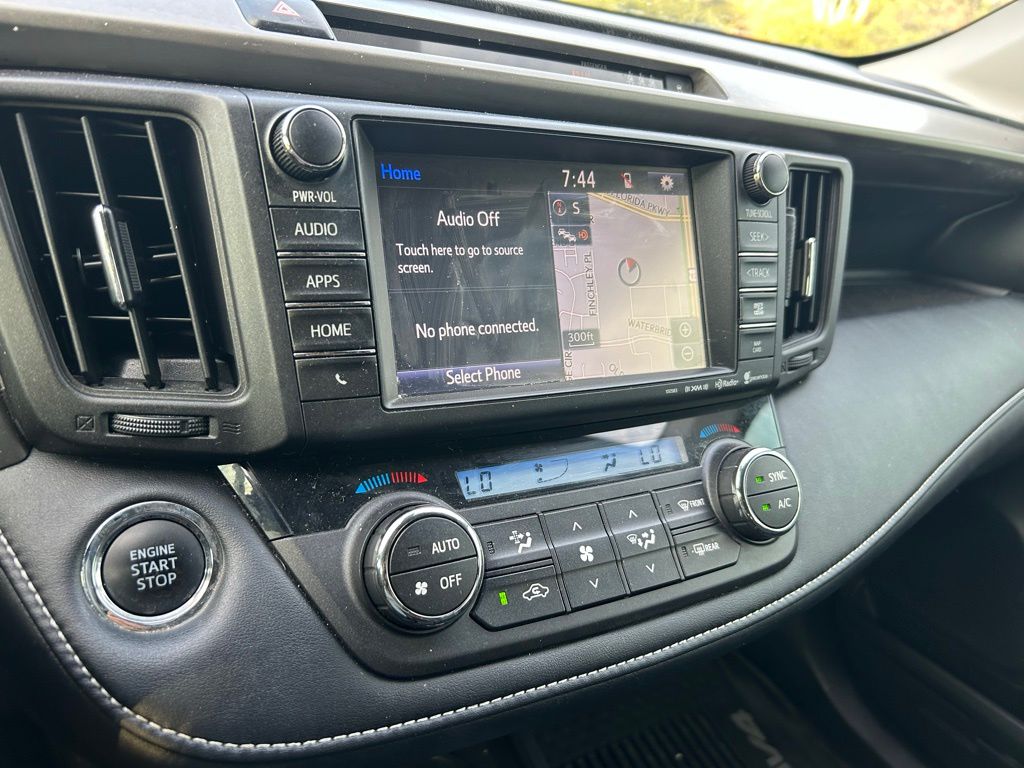 2018 Toyota RAV4 Limited 20