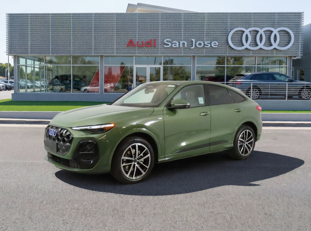 District Green Metallic 2026 Audi Q5 Sportback Sedan All-Wheel Drive 7-Speed Automatic