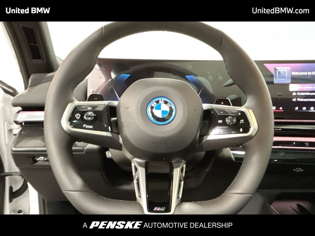 Thumbnail: 2026 BMW 5 Series - 14