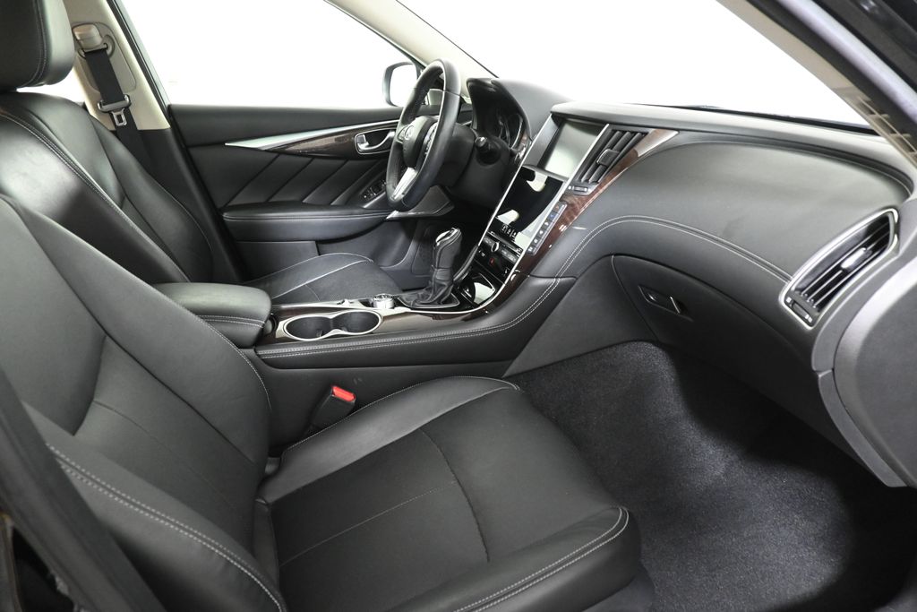 Thumbnail: 2018 INFINITI Q50 - 28