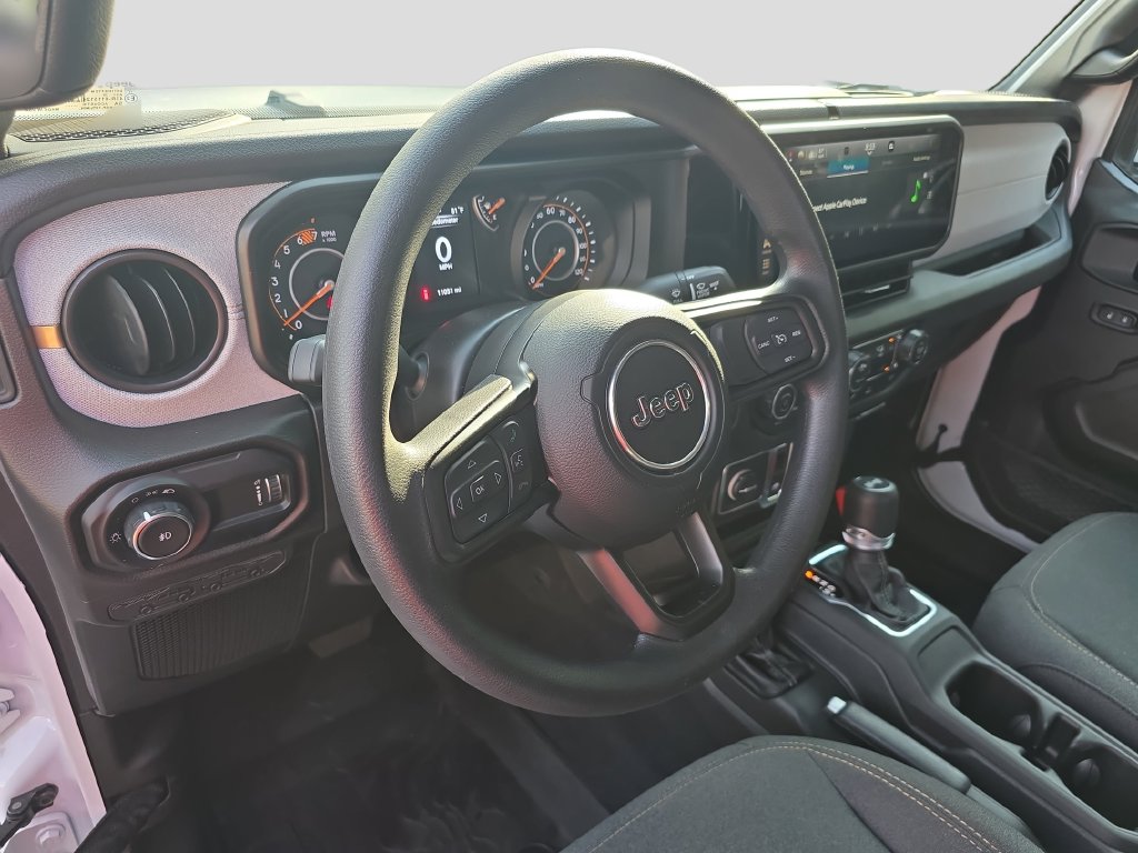 Used 2025 Jeep Wrangler SUV