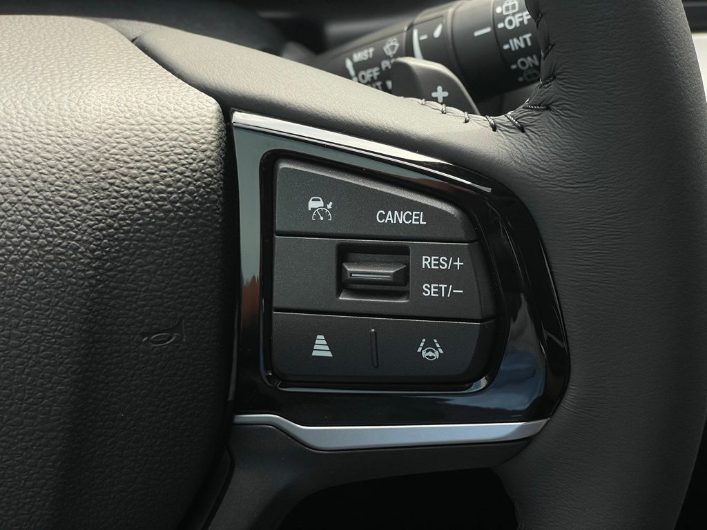 Thumbnail: 2026 Honda Odyssey - 14