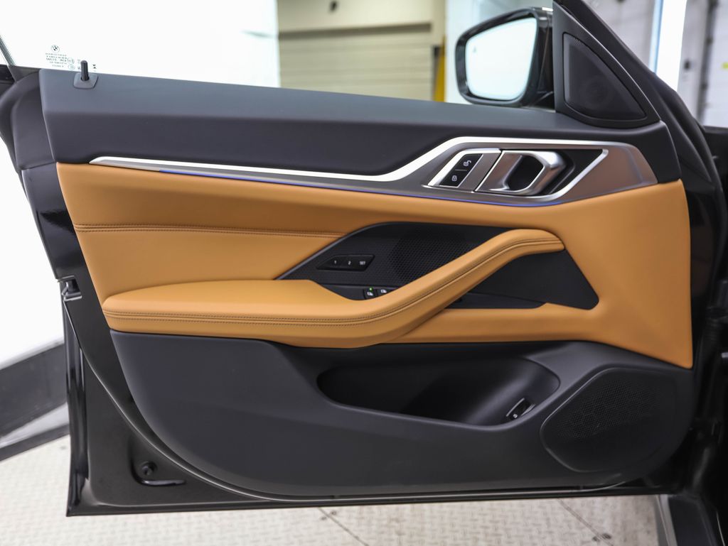 Thumbnail: 2023 BMW i4 - 9