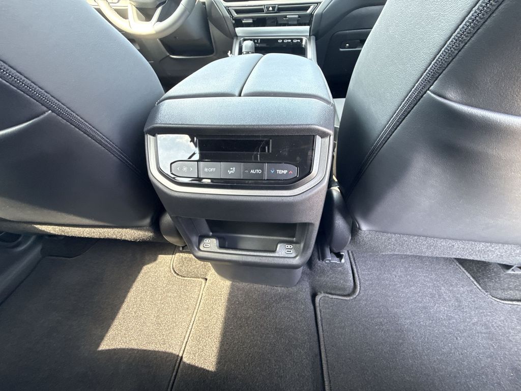 Thumbnail: 2026 Lexus TX - 18