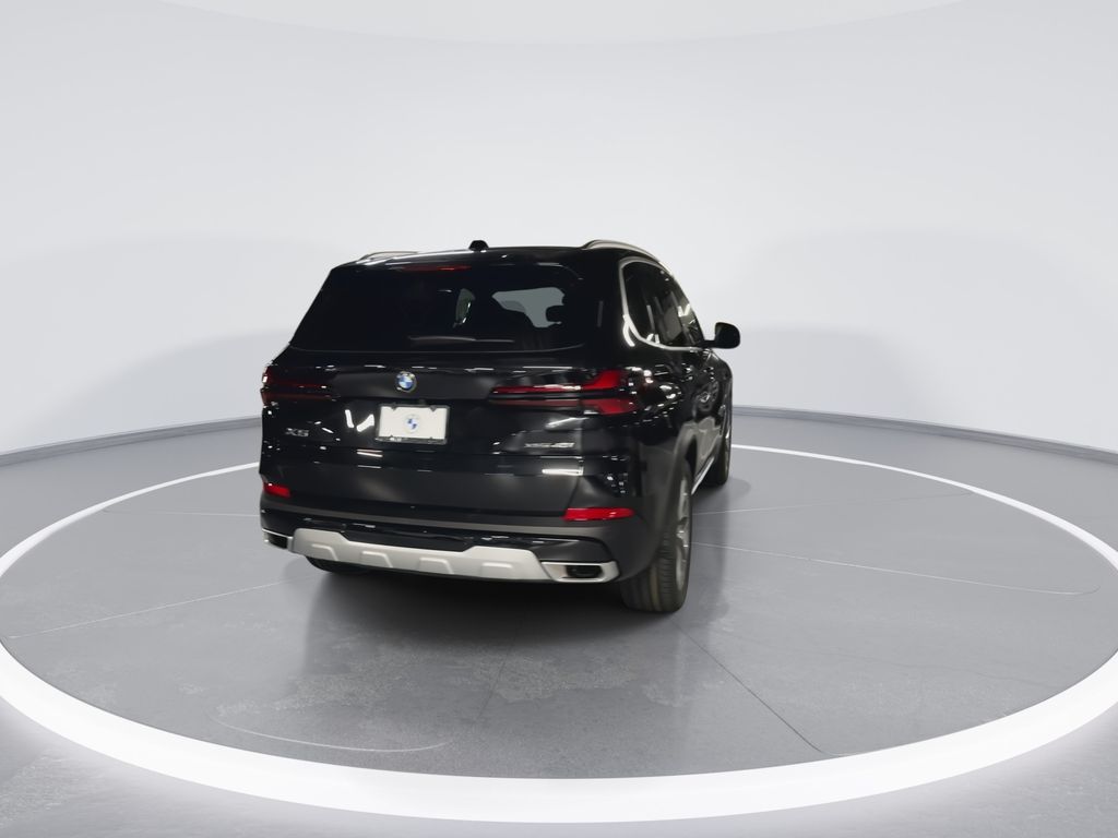 Thumbnail: 2026 BMW X5 - 7