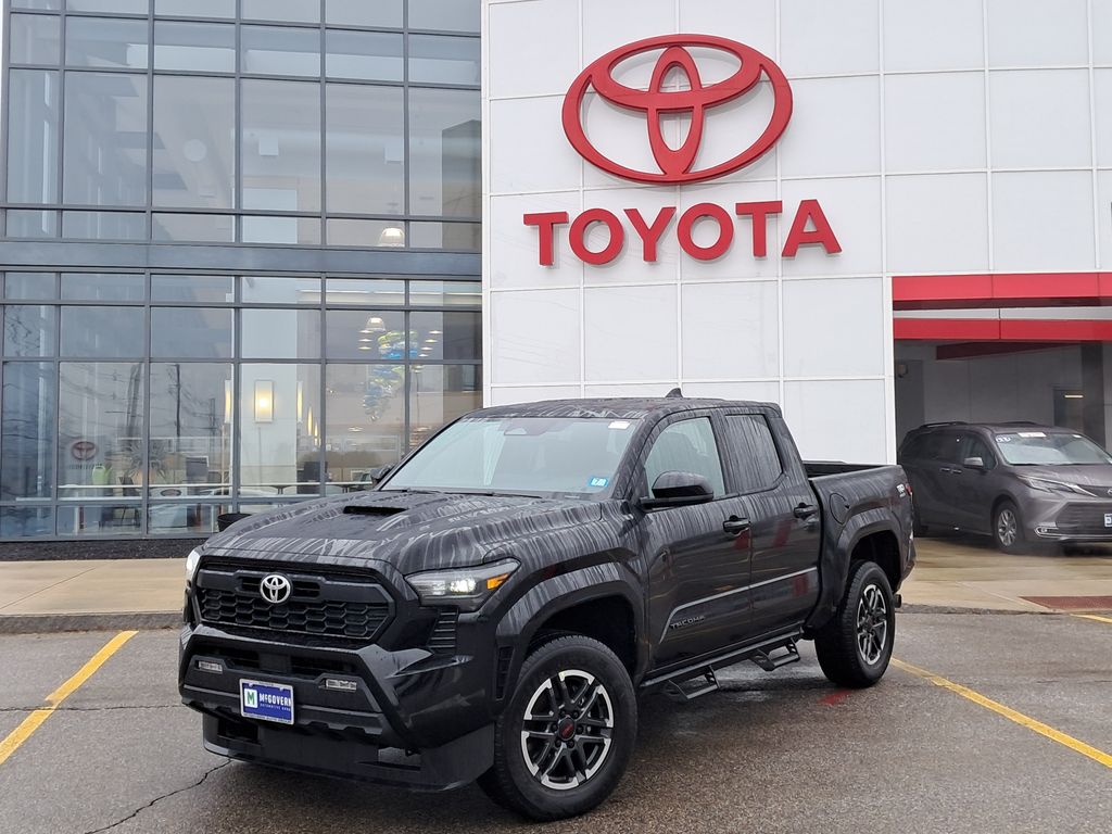 Black 2025 Toyota Tacoma TRD Sport Double Cab 4WD Pickup Truck Four-Wheel Drive 8-Speed Automatic