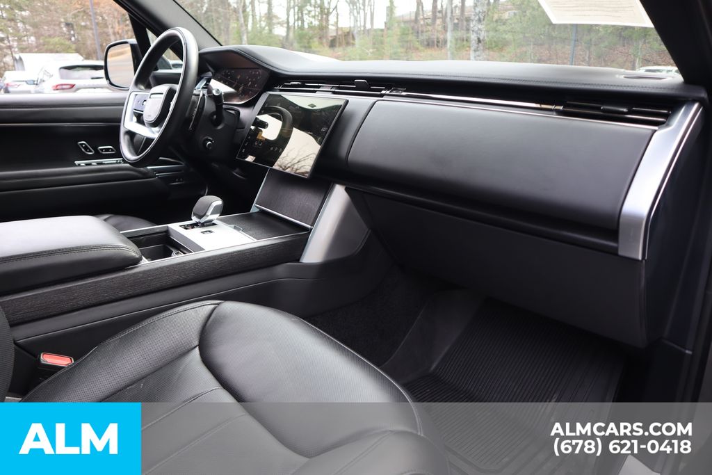 Used 2025 Gray Land Rover SE image 32