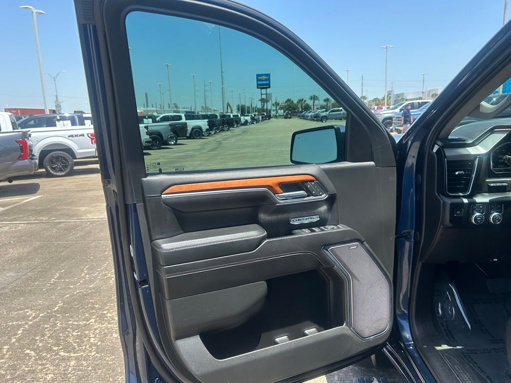 2023 GMC Sierra 1500 Denali - 9