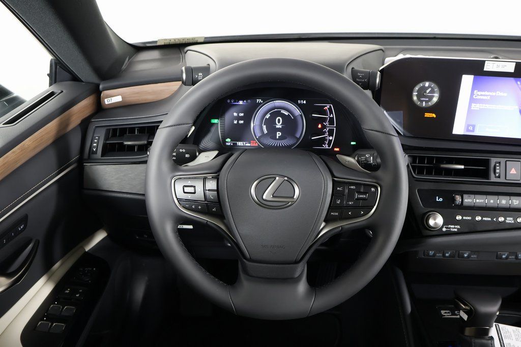 2025 Lexus ES Hybrid 300h 3