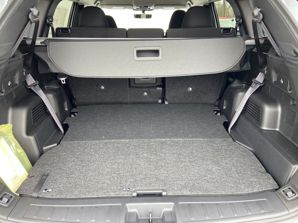 2026 Mitsubishi Outlander ES Red at Auto Express Mitsubishi