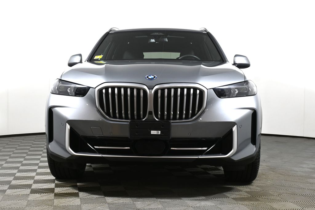 Thumbnail: 2024 BMW X5 - 10